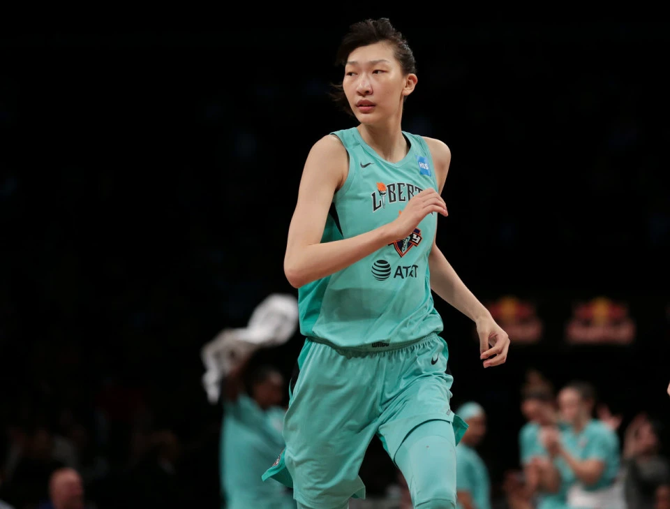 篮球集训中如何进行心理素质训练?_0